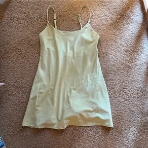 A&F Traveler Dress in light green size medium